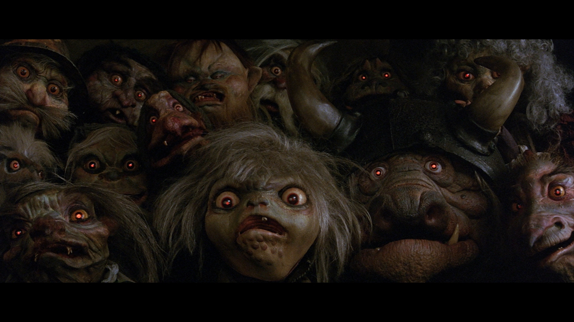 goblins-with-glowing-red-eyes-labyrinth-9029050-1920-1080