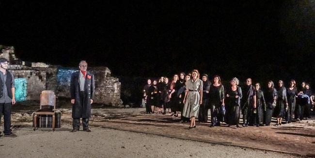 "O κύκλος των «μάταιων» πράξεων" - Μια θεατρική παράσταση στο πλαίσιο της επετείου του Πολυτεχνείου