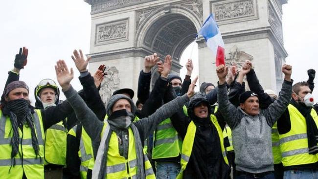 Κατάσταση συναγερμού στη Γαλλία - Παραμονή των νέων αυριανών διαδηλώσεων των «κίτρινων γιλέκων»