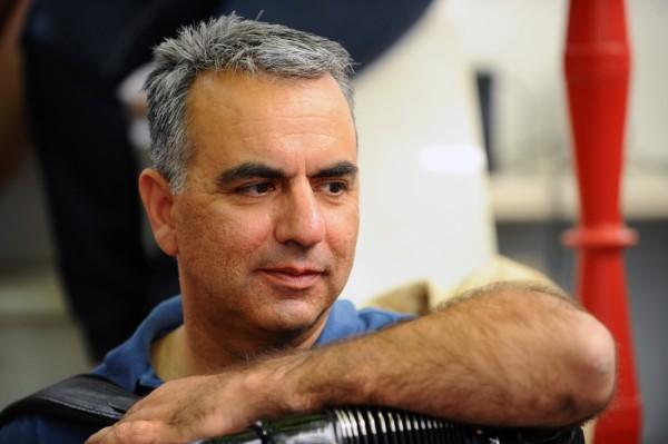 Βιβλιοπαρουσίαση: Καπνισμένα ερείπια του Βασίλη Κουνέλη