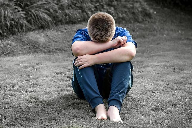 Οι συνέπειες της ζωής ενός παιδιού με έναν συναισθηματικά αποστασιοποιημένο γονέα
