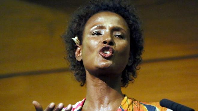 Ακρωτηριασμός των Γυναικείων Γεννητικών Οργάνων: Το μοντέλο από τη Σομαλία που υπέστη το βάναυσο τελετουργικό