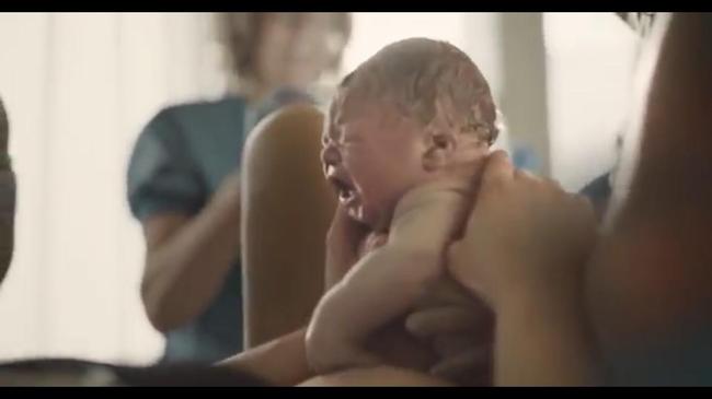 "Σπάει ταμεία" η ταινία μικρού μήκους του Ευρωπαϊκού Κοινοβουλίου - Εκατομμύρια θεάσεις σε λίγες μέρες (Video)