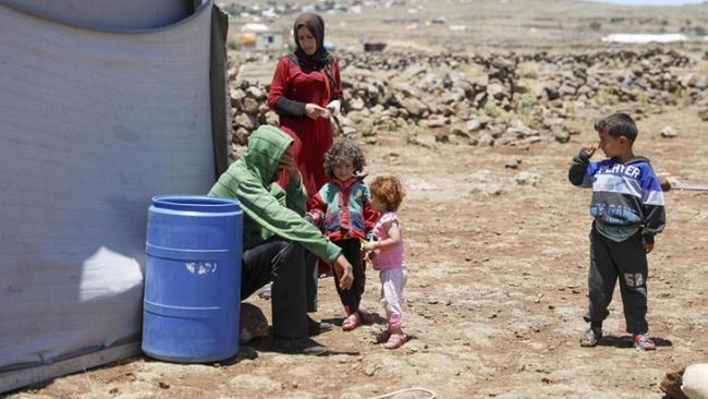 ΟΗΕ: Περισσότεροι από 152.000 άνθρωποι εκτοπίστηκαν μέσα σε μια εβδομάδα στη βορειοδυτική Συρία