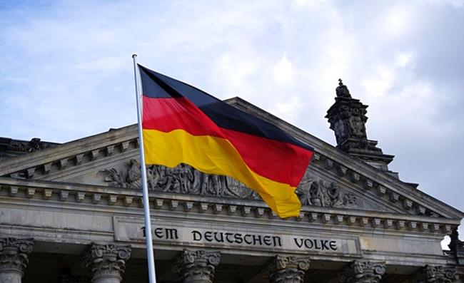 Γερμανία: Ο εθνικός ύμνος δημιουργεί και πάλι πολεμική