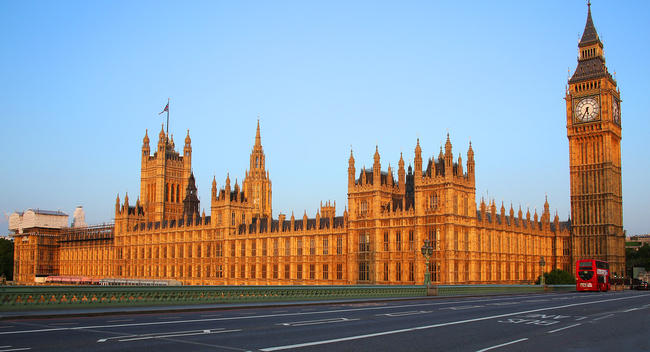 Βρετανία: Περισσότερες παραιτήσεις υπουργών αναμένονται σύντομα