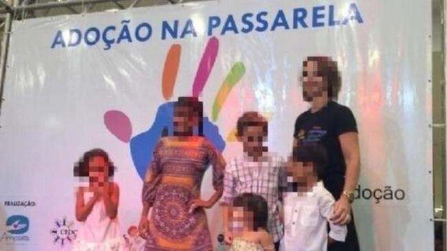 Βραζιλία: "Πασαρέλες" με ορφανά παιδιά