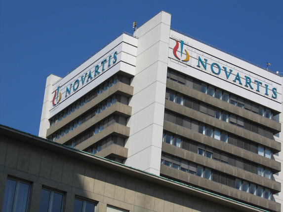 Δίωξη κατά τεσσάρων προσώπων για την υπόθεση Novartis άσκησε η Εισαγγελέας Διαφθοράς