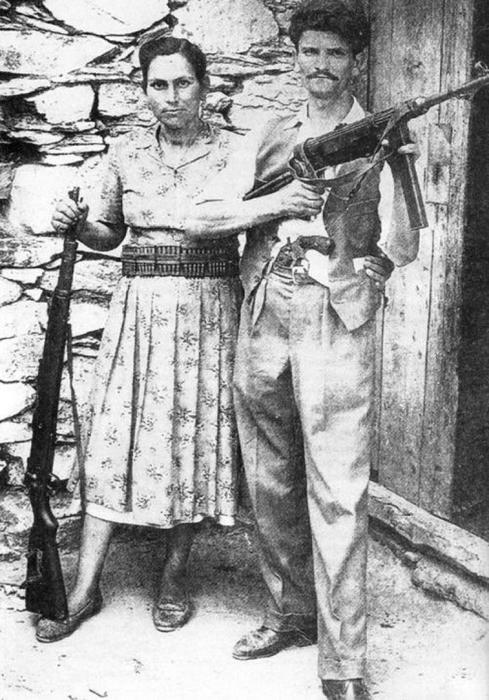 Μαρία και Κλεόμβροτος Αγριμανάκης: Μαζί στην αγάπη, μαζί και στην Αντίσταση ενάντια στους Γερμανούς ναζί | Φωτό