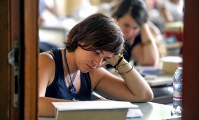 “Συνεχίστε την προσπάθεια. Δεν είστε μόνοι”: Οι μαθητές του Εσπερινού Γυμνασίου – Λυκείου Λαυρίου συμπαραστέκονται στους μαθητές του Εσπερινού Λυκείου Χανίων