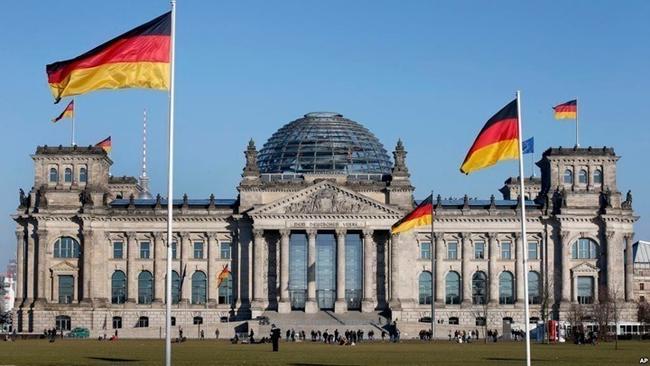 Welt: Το παγκόσμιο κεφάλαιο αποσύρεται από τη Γερμανία
