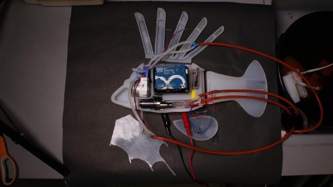 Το πρώτο ρομποτικό ψάρι που κινείται με συνθετικό αίμα