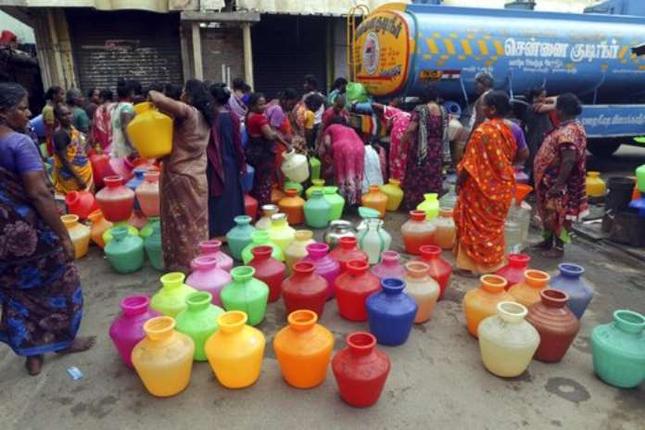 Αντιμέτωπη με τον εφιάλτη της λειψυδρίας η Ινδία: Χωρίς νερό 100 εκατ. το 2020
