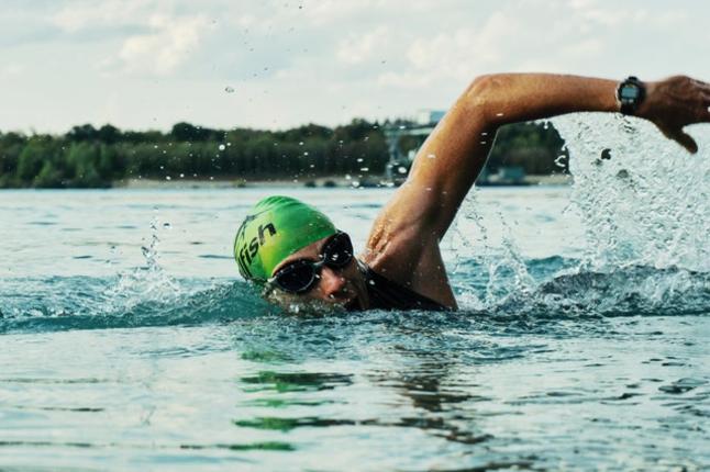 Αυτί του κολυμβητή: Γιατί κάποιοι κινδυνεύουν περισσότερο;