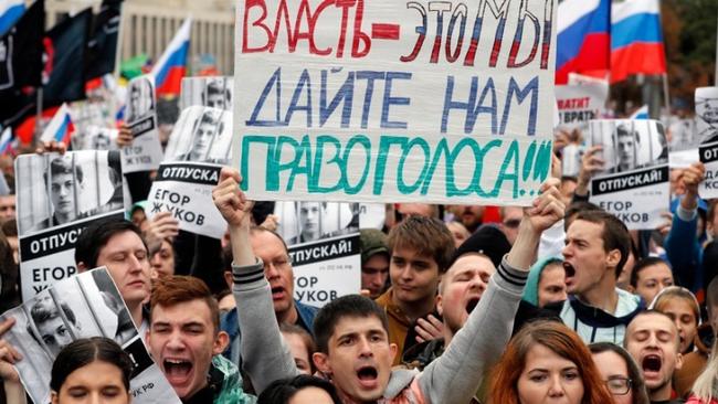 Κινητοποιήσεις - ρεκόρ στη Ρωσία με αίτημα τη διεξαγωγή ελεύθερων εκλογών
