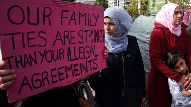 Επ' αόριστον η κράτηση των οικογενειών μεταναστών με παιδιά στις ΗΠΑ