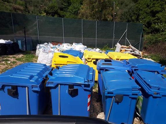 Κέρκυρα: Ξένοι και Έλληνες εθελοντές βάζουν τα γυαλιά στις αρχές με 22 Γωνίες Ανακύκλωσης (ΦΩΤΟ)