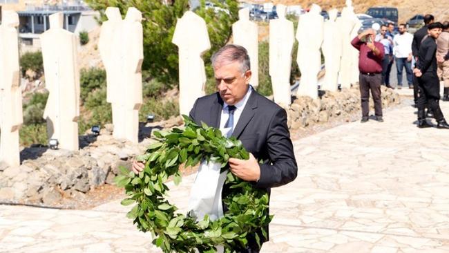 Τ. Θεοδωρικάκος: Φόρος τιμής στους νεκρούς του Ολοκαυτώματος στη Βιάννο, στη λεβεντογέννα Κρήτη, φωνές ναζιστικές δεν μπορούν να φυτρώσουν