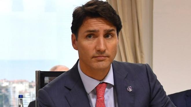 Καναδάς: Σάλος έναν μήνα πριν τις εκλογές, με δημοσίευση ρατσιστικής φωτογραφίας του Τριντό