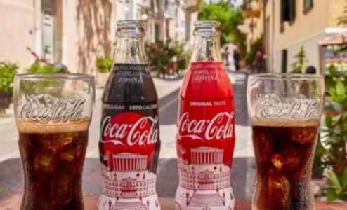 Η Coca Cola υπέστη ήττα από τα «ελληνικά χρώματα»
