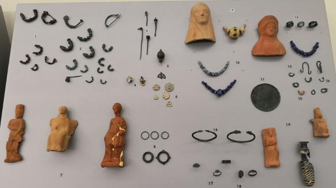 Το Αρχαιολογικό Μουσείο Καρδίτσας εντυπωσιάζει τον επισκέπτη με τον πλούτο εκθεμάτων