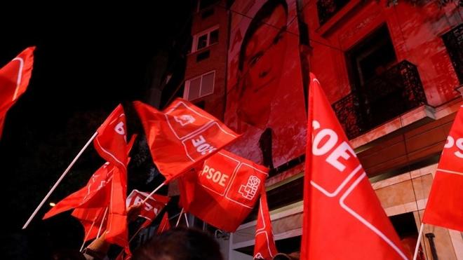 Ισπανία: το πολιτικό αδιέξοδο παραμένει - Διπλασίασε τις έδρες του το ακροδεξιό Vox