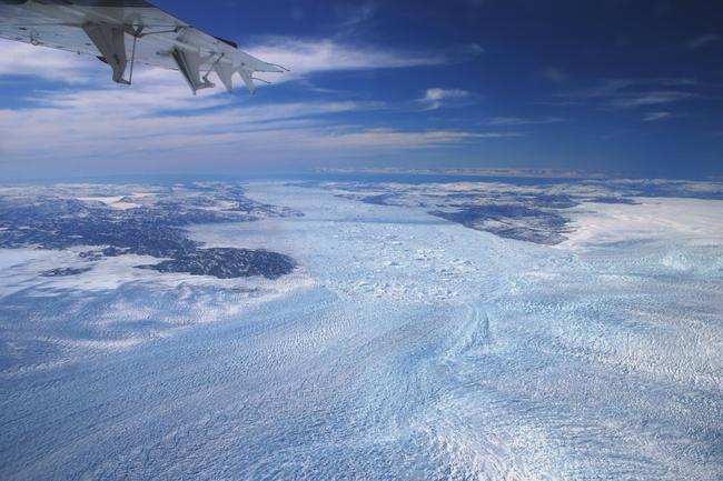 Γροιλανδία SOS: Χάνει πάγους επτά φορές πιο γρήγορα από ό,τι στη δεκαετία του ’90 [ΒΙΝΤΕΟ]