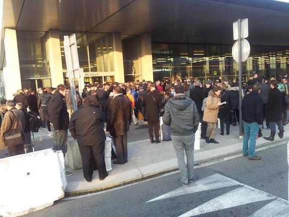 Πριν λίγο Γαλλία: Συναγερμός στην Τουλούζη, εκκενώθηκε το αεροδρόμιο