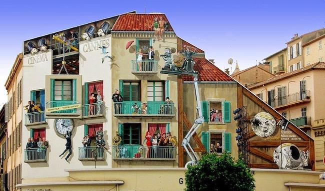 Δημιουργεί νοσταλγικές γειτονιές πάνω σε τοίχους...(ΦΩΤΟ)