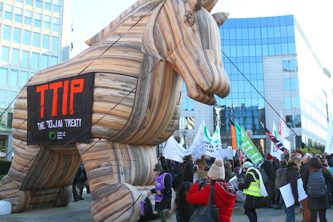 Τεχνική έκθεση: Οι καταστροφικές επιπτώσεις της TTIP στη δημόσια υγεία, την απασχόληση, το κλίμα