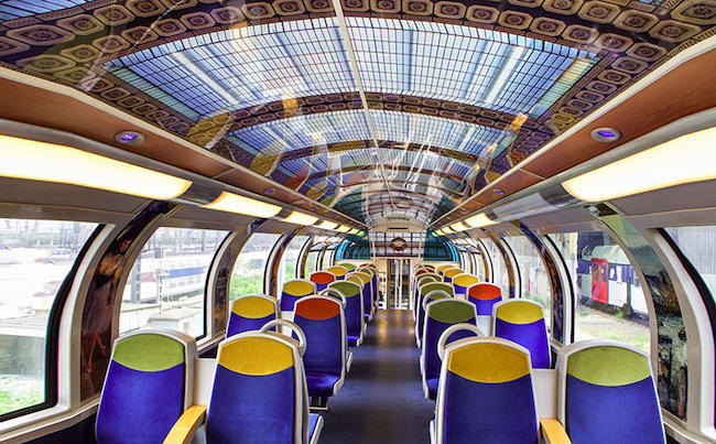 Τρένα μετατρέπονται σε μουσεία τέχνης (ΦΩΤΟ)