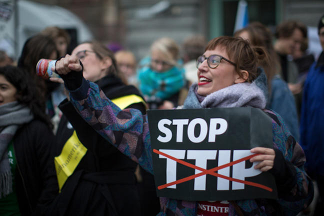 Vouliwatch και Greenpeace συνεργάζονται για περισσότερη διαφάνεια και λογοδοσία στις TTIP- CETA