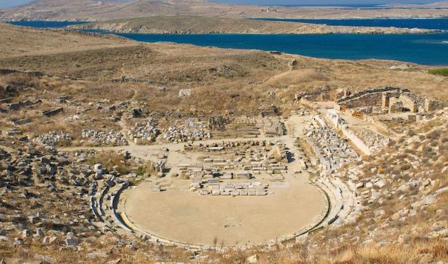 Μετά από 2.100 χρόνια, το αρχαίο θέατρο της Δήλου μας περιμένει