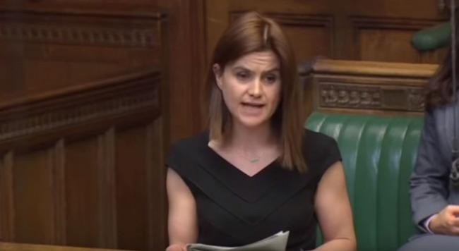 Πέθανε η βουλευτής των Εργατικών που δέχθηκε δολοφονική επίθεση (ΒΙΝΤΕΟ)