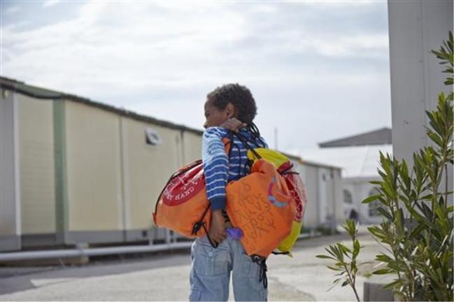 UNICEF: Τα ανήλικα προσφυγόπουλα στην κόλαση του Καλαί και της Δουνκέρκης