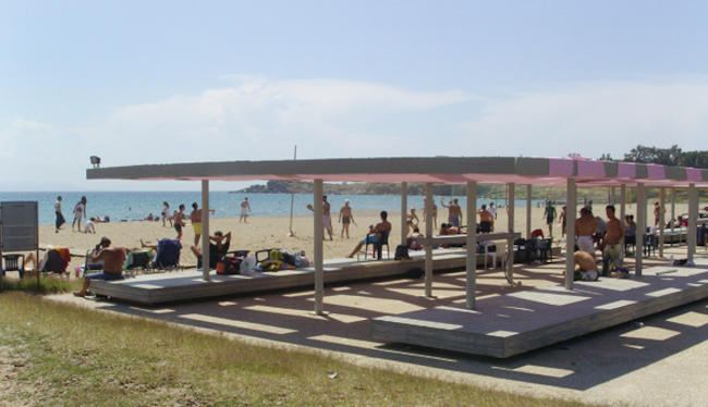 Βοηθήστε να μείνει καθαρή η παραλία του πρώην κάμπιγκ Βούλας