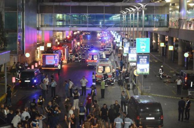 Tους 41 έφτασαν οι νεκροί από την αιματηρή επίθεση στο αεροδρόμιο της Κων/πολης