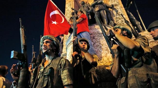 "Απόψε θα πεθάνουμε": Ο Guardian αποκαλύπτει τους διαλόγους Τούρκων υπουργών την ώρα του πραξικοπήματος