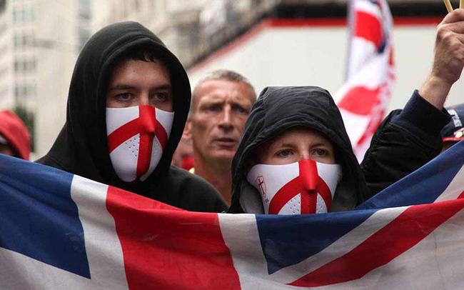 6.000 εγκλήματα μίσους έφερε το Brexit στη Βρετανία