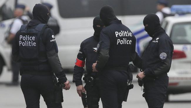 Βέλγιο: Επίθεση με μαχαίρι σε αστυνομικούς