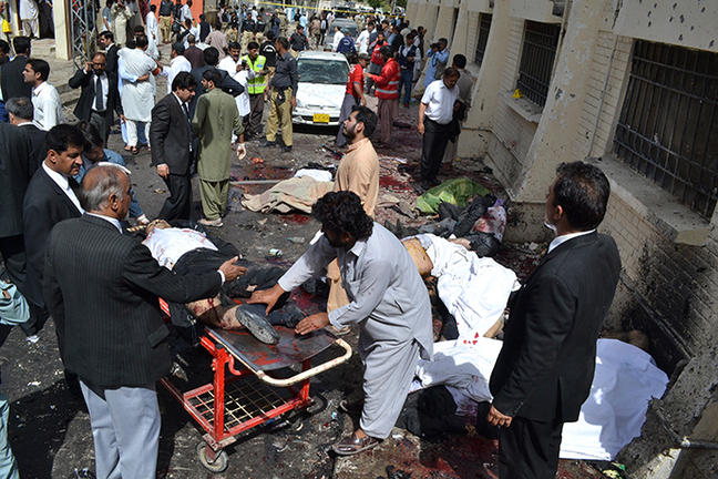 Το Ισλαμικό Κράτος ανέλαβε την ευθύνη για την πολύνεκρη επίθεση σε νοσοκομείο του Πακιστάν