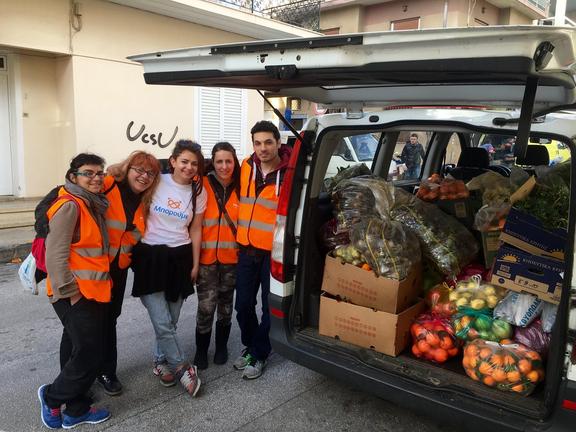 Πώς μπορείτε να γίνετε εθελοντές στο πρόγραμμα "Μπορούμε στη Λαϊκή" ενάντια στη σπατάλη τροφίμων