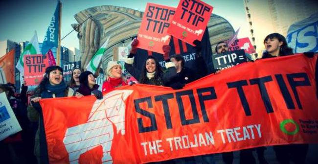 Ηχηρό ΟΧΙ των Αυστριακών στις ληστρικές συμφωνίες TTIP και CETA
