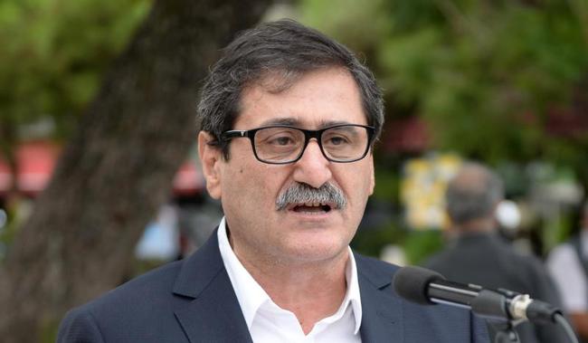 Σε δίκη σέρνεται ο Κ. Πελετίδης επειδή δεν διευκόλυνε τη Χρυσή Αυγή