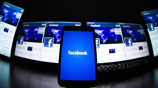 Αλλάζει τακτική το Facebook για την ανάρτηση φωτογραφιών