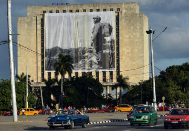 Στην Πλατεία της Επανάστασης οι Κουβανοί