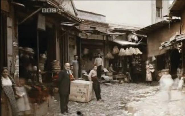 Οι πρώτες έγχρωμες φωτογραφίες της Θεσσαλονίκης σε ντοκιμαντέρ του BBC