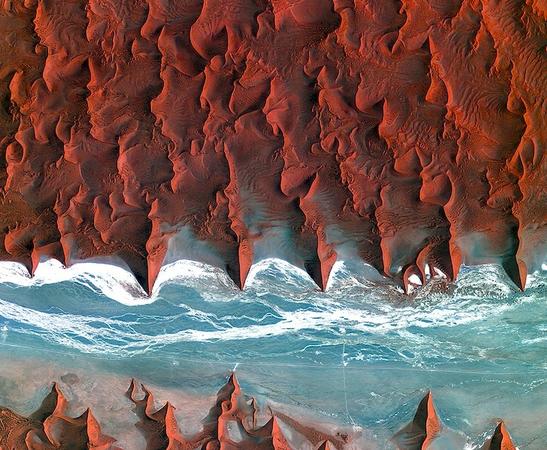 Εκπληκτικές φωτογραφίες του πλανήτη έτσι όπως φαίνεται από το διάστημα