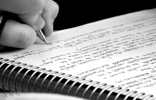 Κι όμως, το γράψιμο φανερώνει το χαρακτήρα μας