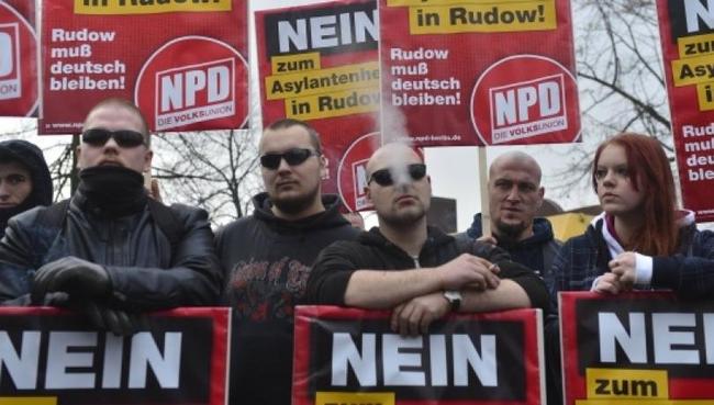 Γερμανία: Απορρίφθηκε η προσφυγή για την απαγόρευση του ακροδεξιού NPD